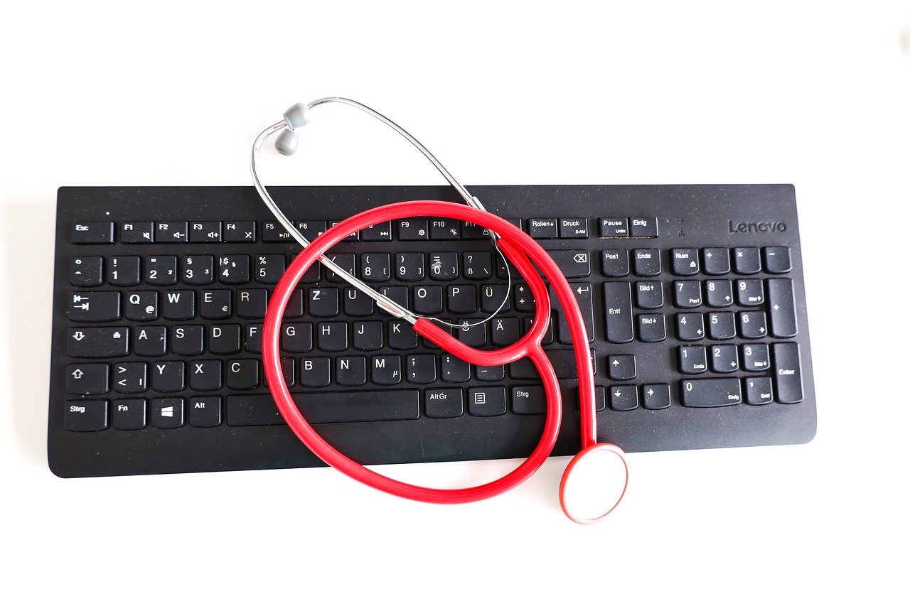 Being Cautious with Online Relationships